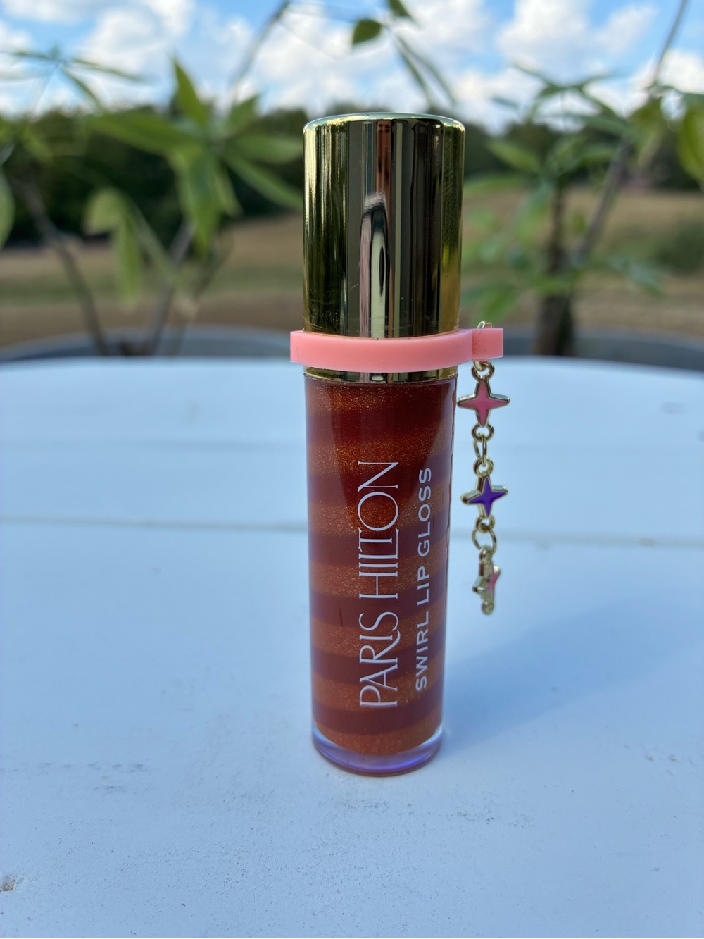 Paris Hilton Swirl Lip Gloss – Shimmer Nude/Bronze